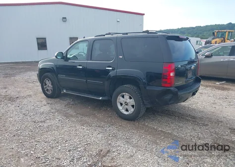 2008 Chevrolet Tahoe Lt z USA, uszkodzony, nr VIN 1GNFK13038R121044